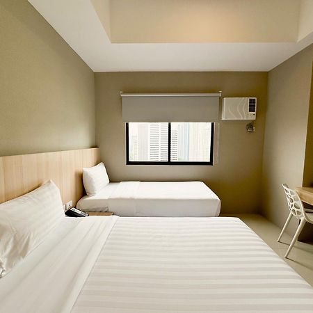 Hotel101 - Fort Taguig Exterior photo